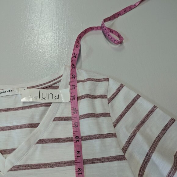 NWT Mod Ref Size Small Burgundy and White Striped Tee *Issue - Picture 13 of 14